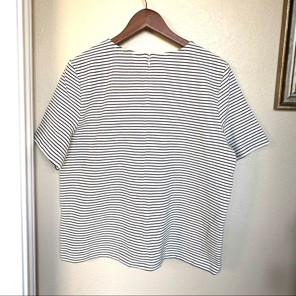Loft Top | Size: L - Picture 3 of 5
